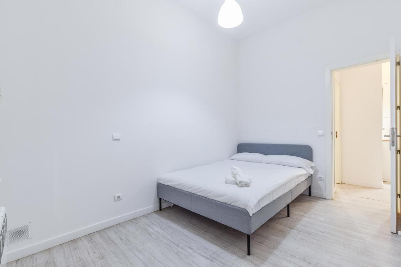 마드리드 Amplio Apartamento En Malasana Para 6 Personas 아파트 외부 사진