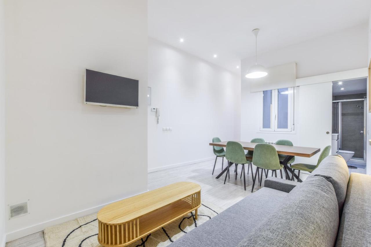 마드리드 Amplio Apartamento En Malasana Para 6 Personas 아파트 외부 사진