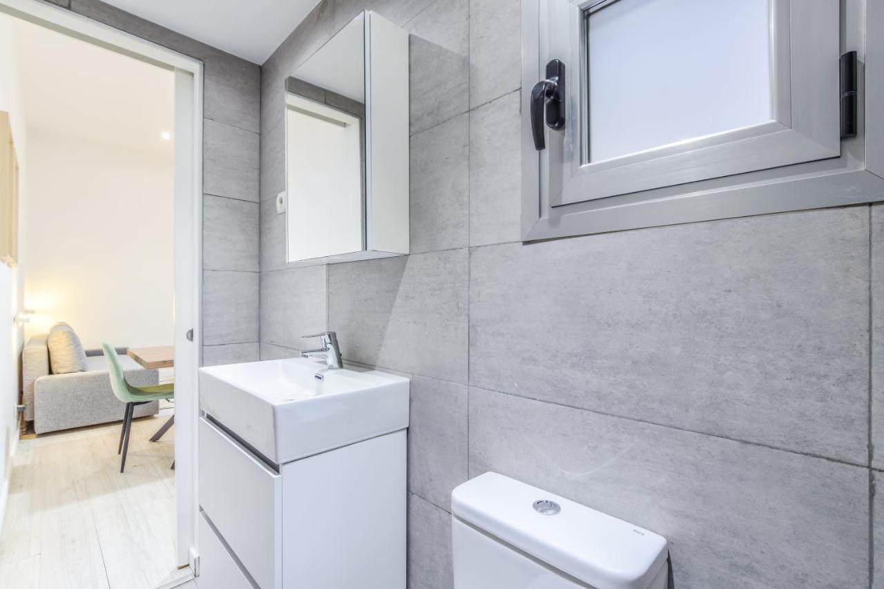 마드리드 Amplio Apartamento En Malasana Para 6 Personas 아파트 외부 사진